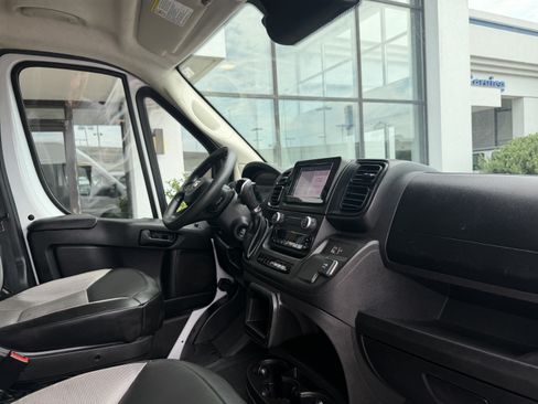 Used 2023 RAM ProMaster 2500 FWD image 21