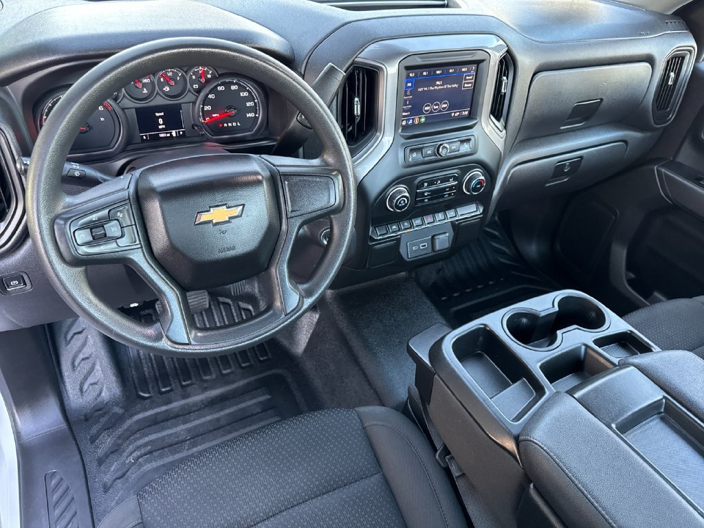 Used 2025 Chevrolet Silverado 1500 W/T RWD image 12