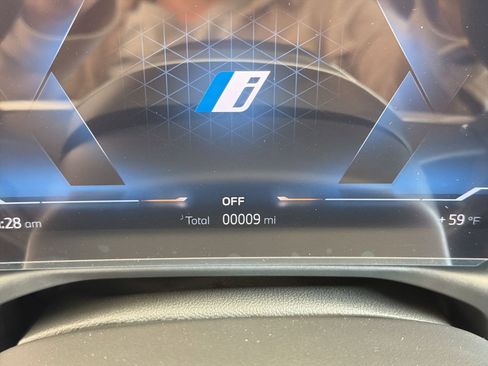 New 2026 BMW i4 xDrive40i w/ M Sport Package AWD/4WD image 20