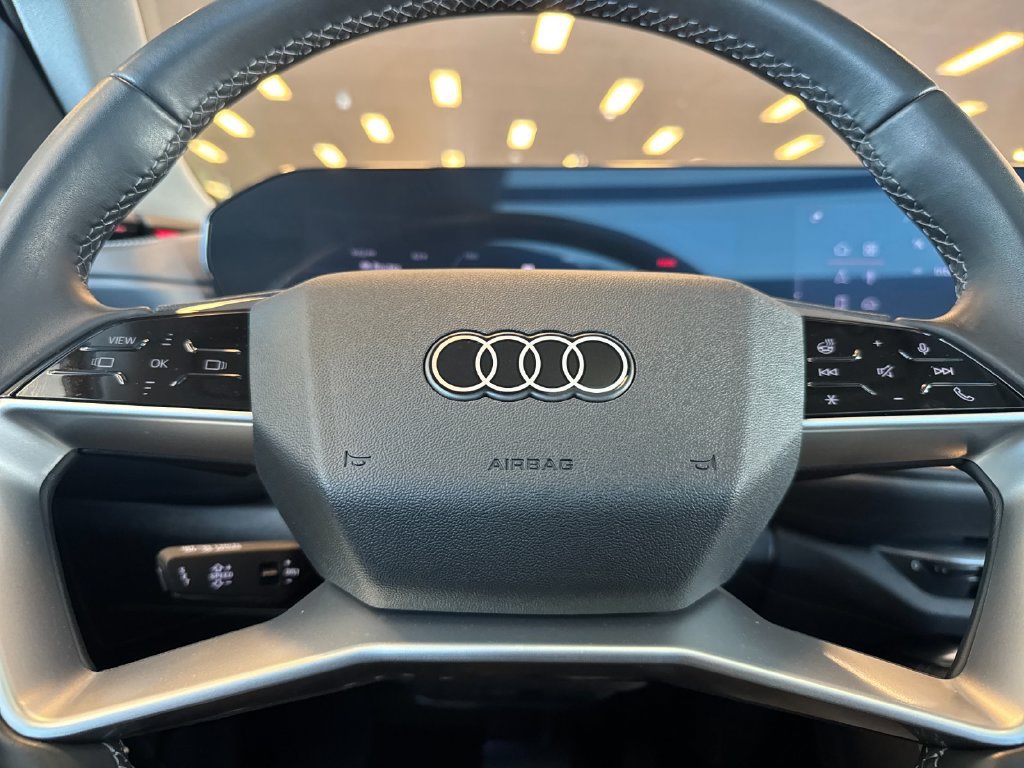 New 2025 Audi Q5 Premium w/ Convenience Package AWD/4WD image 24