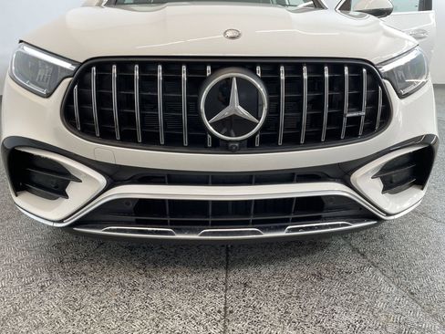 New 2025 Mercedes-Benz GLC 63 AMG S image 36