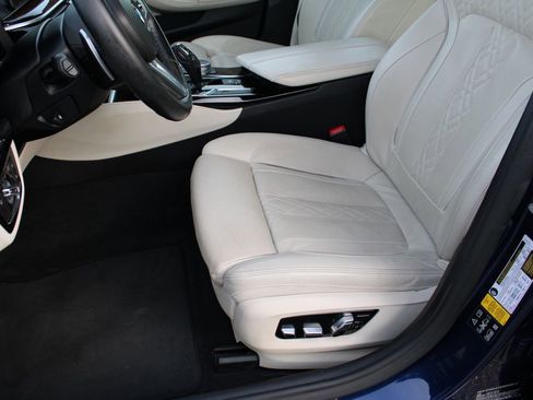 Used 2020 BMW 540i xDrive w/ Executive Package image 21