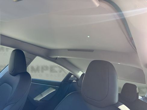 Used 2025 Tesla Model 3 Long Range RWD image 11