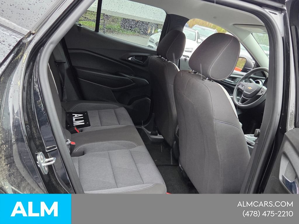 Used 2024 Chevrolet Trax LS FWD image 15