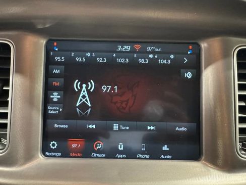 Used 2023 Dodge Charger SXT image 17