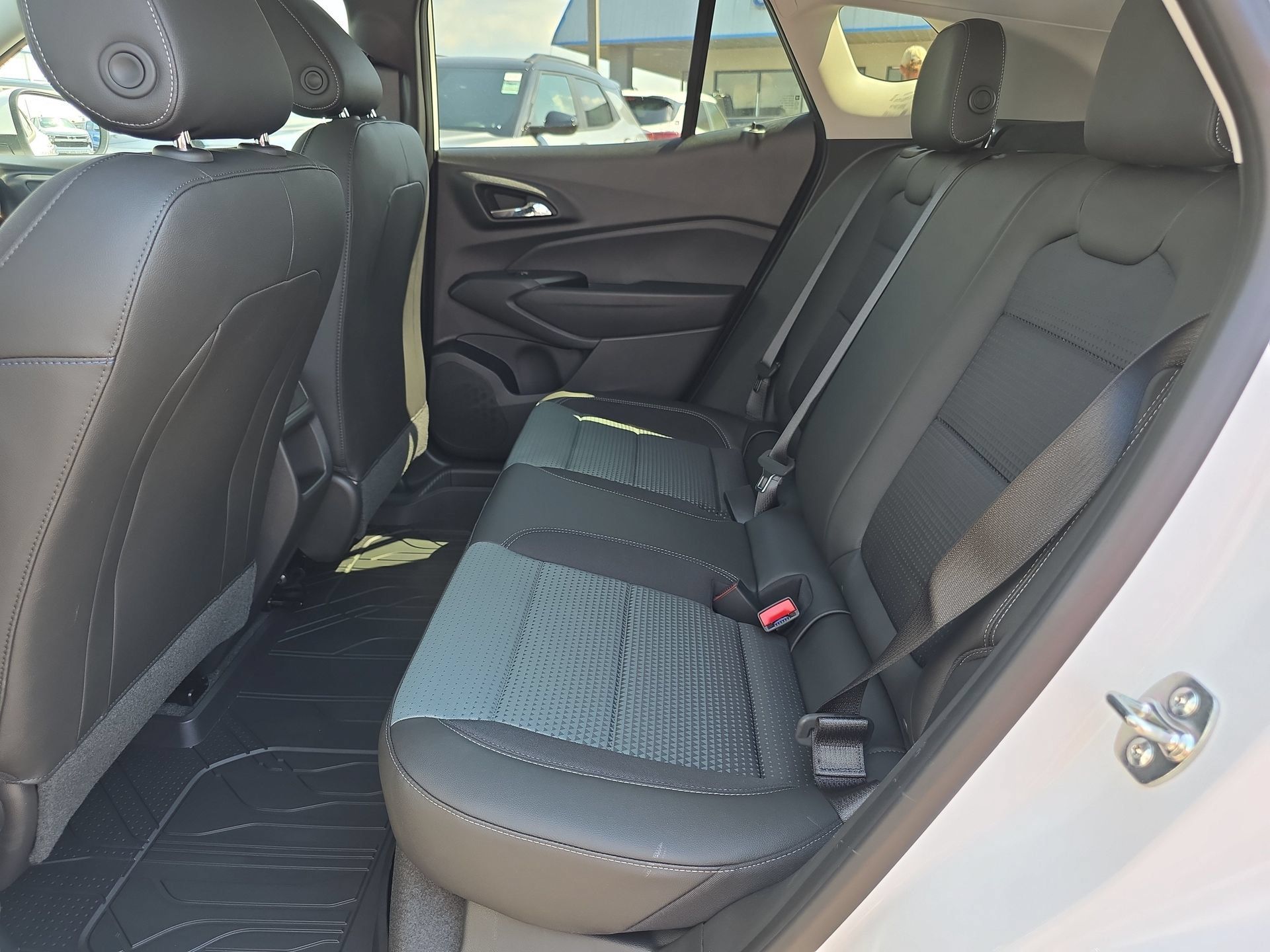 New 2026 Chevrolet Trax LT w/ Driver Confidence Package FWD image 11