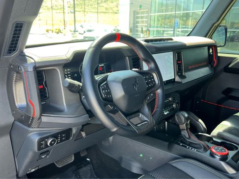 Used 2025 Ford Bronco Raptor AWD/4WD image 24