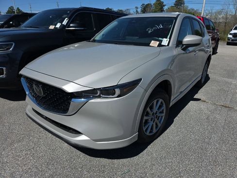 Used 2025 MAZDA CX-5 AWD 2.5 S w/ Preferred Package image 2