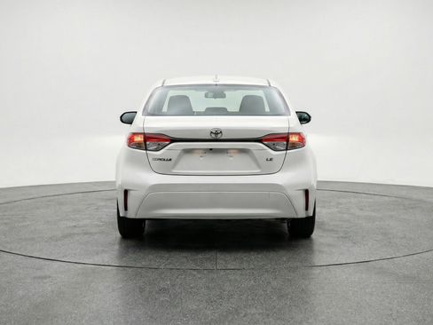 Used 2025 Toyota Corolla LE image 7
