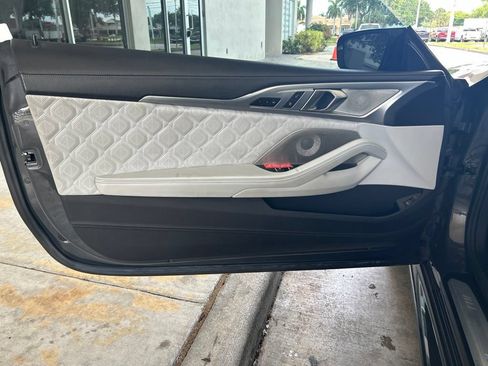 Used 2020 BMW M8 Convertible w/ M Driver's Package AWD/4WD image 39