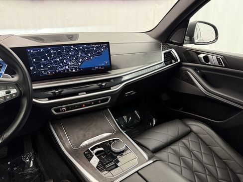 Used 2025 BMW X5 xDrive40i image 15