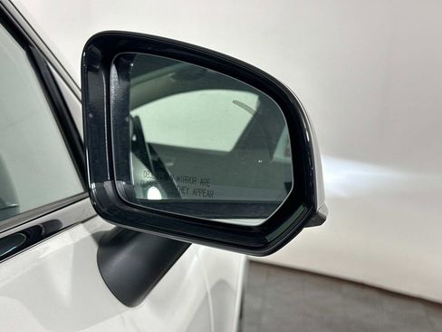 Used 2024 Volvo S60 B5 Core image 23