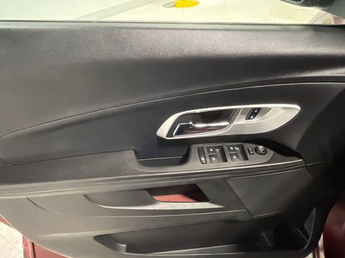 Used 2016 Chevrolet Equinox LT w/ Convenience Package image 17