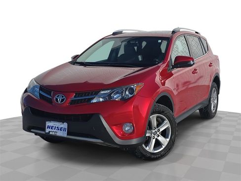 Used 2015 Toyota RAV4 XLE image 1