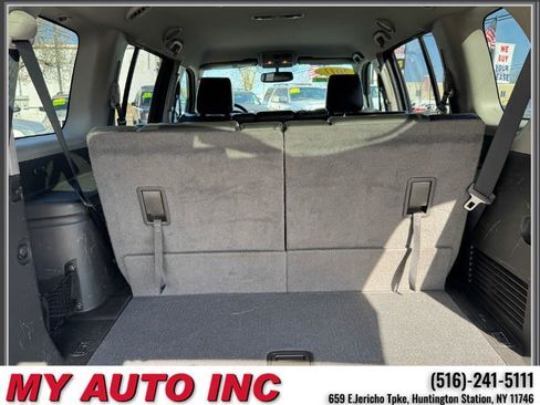 Used 2011 Nissan Pathfinder Silver w/ Protection Pkg image 32