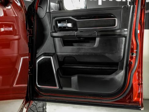 Used 2022 RAM 2500 Laramie w/ Night Edition AWD/4WD image 35