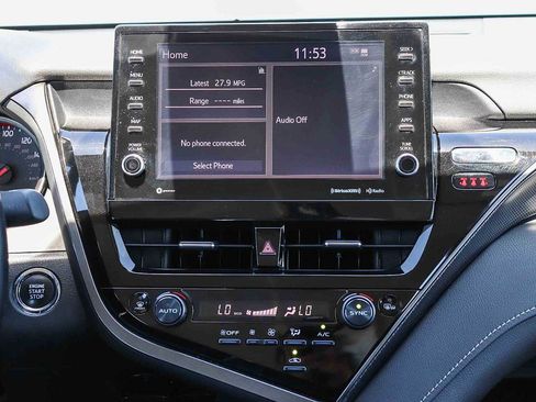Used 2024 Toyota Camry XSE FWD image 13