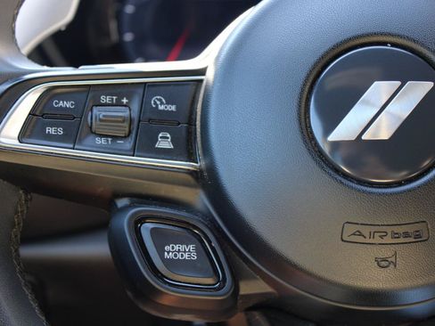 Used 2024 Dodge Hornet R/T w/ R/T Blacktop Package AWD/4WD image 18