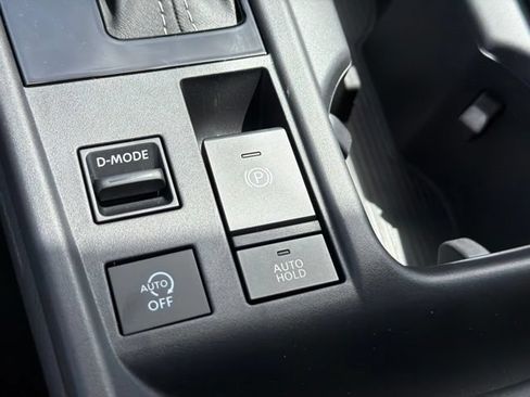 New 2026 Nissan Sentra SV w/ Floor Mat Package FWD image 18