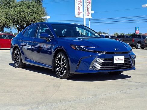 New 2026 Toyota Camry XLE image 3