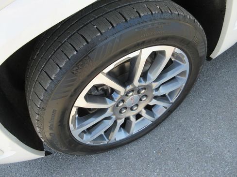 Certified 2023 GMC Acadia Denali AWD/4WD image 14