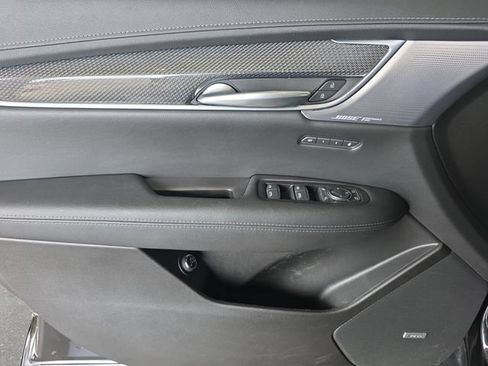 Certified 2024 Cadillac XT5 Sportv w/ LPO, Floor Liner Package AWD/4WD image 26