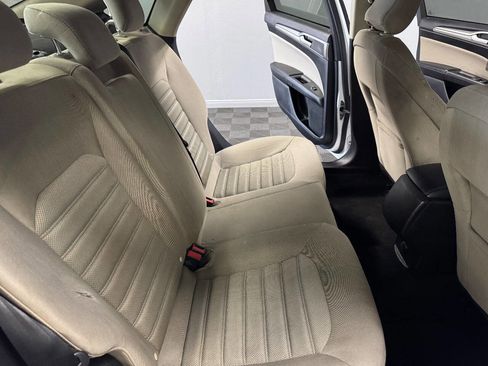 Used 2019 Ford Fusion S image 45