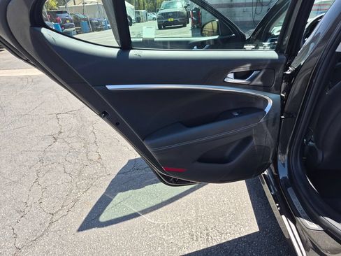 Used 2026 Genesis G70 2.5T AWD/4WD image 20