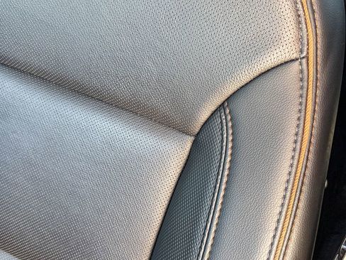 Used 2023 GMC Acadia AT4 AWD/4WD image 55