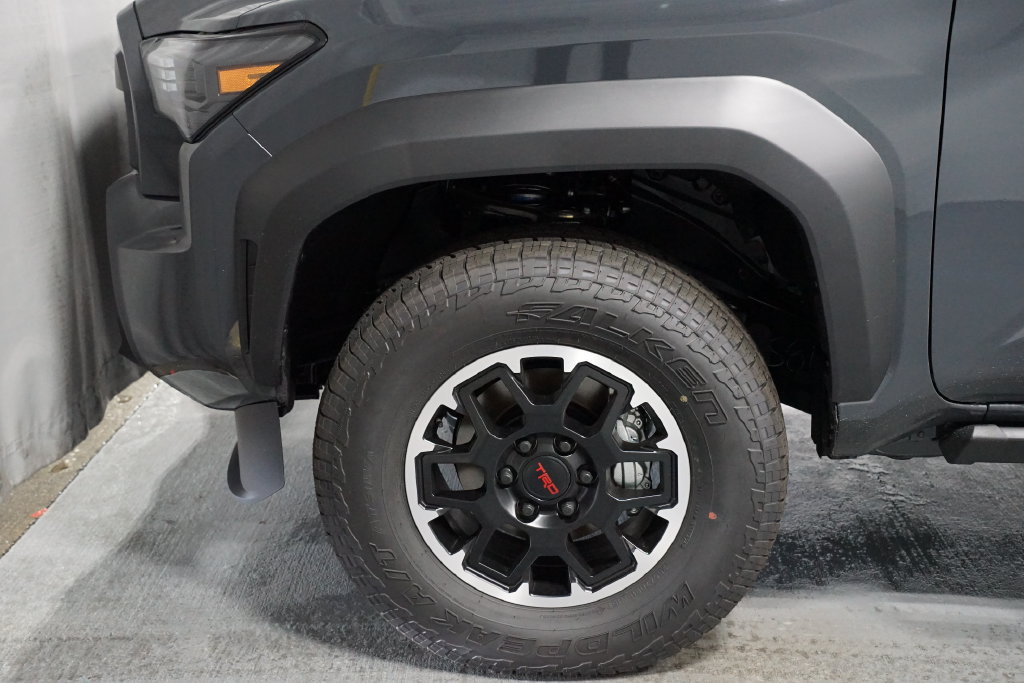 New 2026 Toyota Tacoma TRD Off-Road AWD/4WD image 5