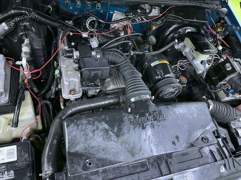 Used 1996 Chevrolet S10 Pickup LS image 17