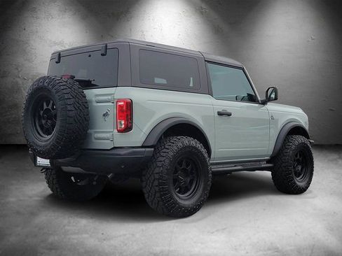 Used 2022 Ford Bronco Black Diamond AWD/4WD image 3