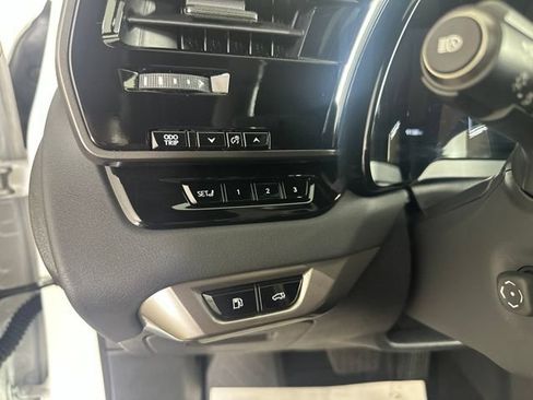 Used 2025 Lexus RX 350 Premium w/ Convenience Package AWD/4WD image 13