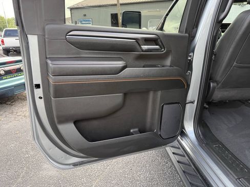 Used 2024 GMC Sierra 2500 AT4 w/ AT4 Premium Plus Package AWD/4WD image 22