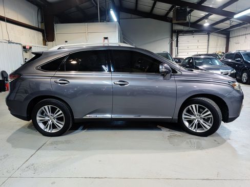 Used 2015 Lexus RX 450h AWD image 9