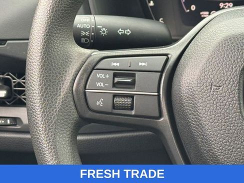 Certified 2025 Honda Accord SE image 23