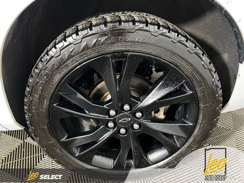 Used 2019 Chevrolet Blazer Premier w/ Sun and Wheels Package AWD/4WD image 28