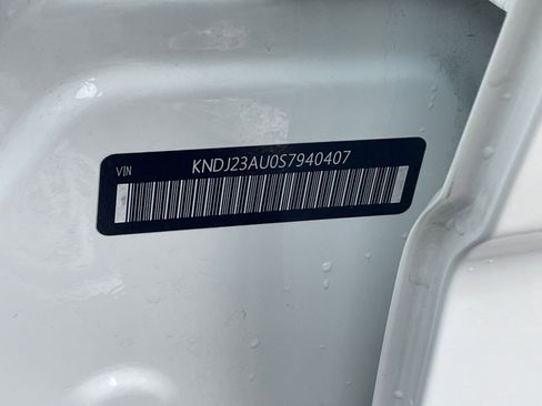 Used 2025 Kia Soul LX w/ LX Technology Package image 27