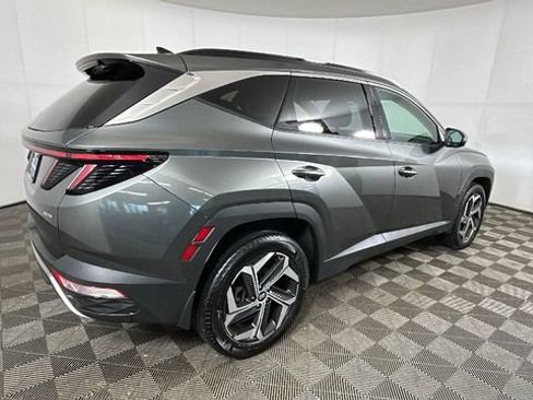 Certified 2023 Hyundai Tucson Limited AWD/4WD image 3