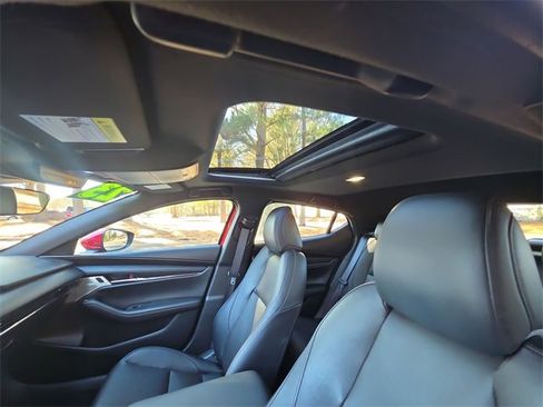 Used 2023 MAZDA MAZDA3 s image 22