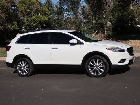 Used 2014 MAZDA CX-9 Grand Touring w/ GT Technology Package AWD/4WD image 2