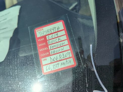 Used 2019 Buick Envision Premium w/ Driver Confidence Package image 5