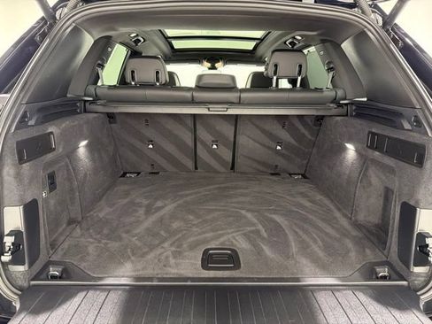 Used 2022 BMW X5 xDrive40i w/ M Sport Package AWD/4WD image 25