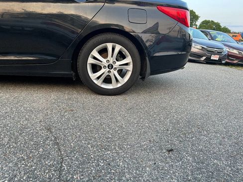 Used 2011 Hyundai Sonata Limited w/ Navigation Pkg 5 image 28