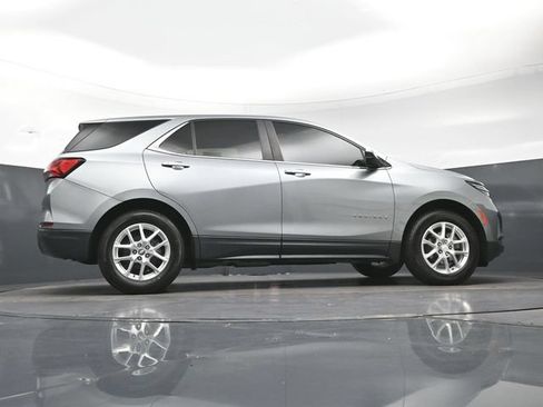 Used 2023 Chevrolet Equinox LT FWD image 27