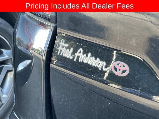 Used 2018 Toyota 4Runner Limited AWD/4WD image 7