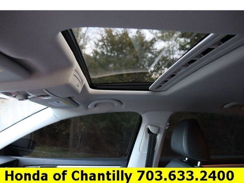 Used 2020 Volkswagen Passat 2.0T SE w/ Sunroof Package image 20