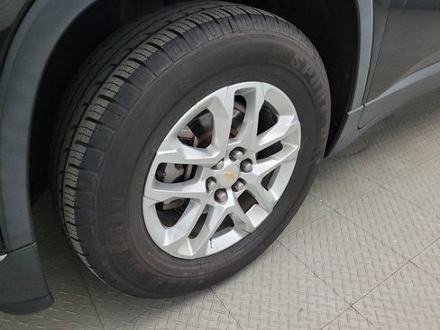 Used 2019 Chevrolet Traverse LT AWD/4WD image 31