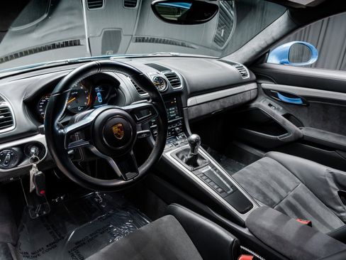 Used 2016 Porsche Cayman GT4 image 45