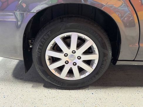 Used 2015 Chrysler Town & Country Touring w/ Driver Convenience Group FWD image 24